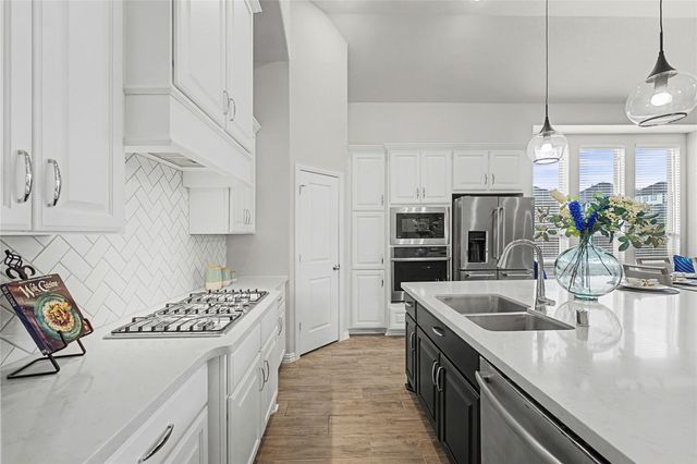 28418 Asher Falls Lane, Fulshear, TX 77494