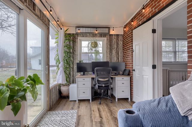 532 POINTVIEW AVE, Ephrata, PA 17522