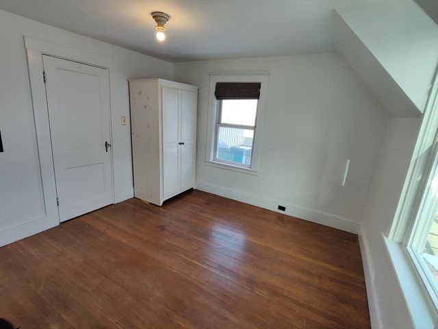 292 Cedar St, Somerville, MA 02145