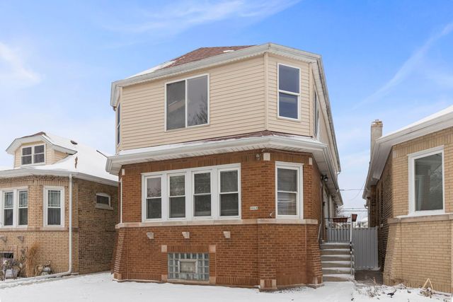5910 W Roscoe Street 1, Chicago, IL 60634