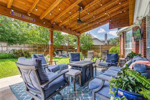 6610 Falcon Crest Lane, Sachse, TX 75048