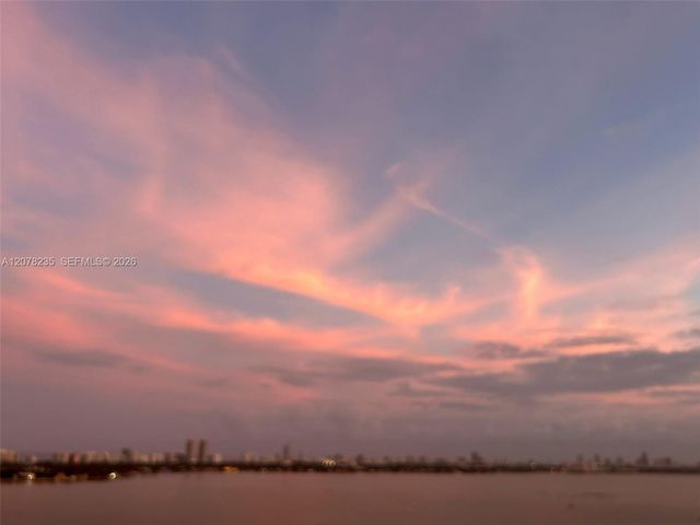 7601 E Treasure Drive PH206, North Bay Village, FL 33141
