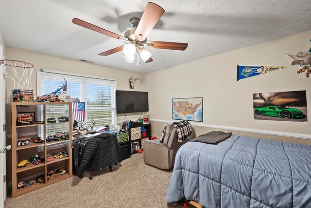 478 Larue Road, Paris, KY 40361