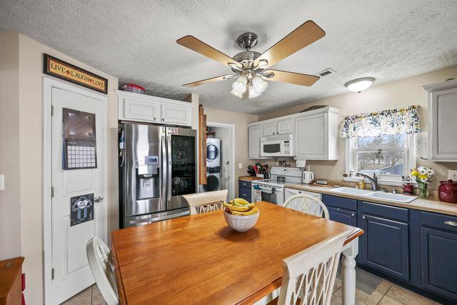 478 Larue Road, Paris, KY 40361