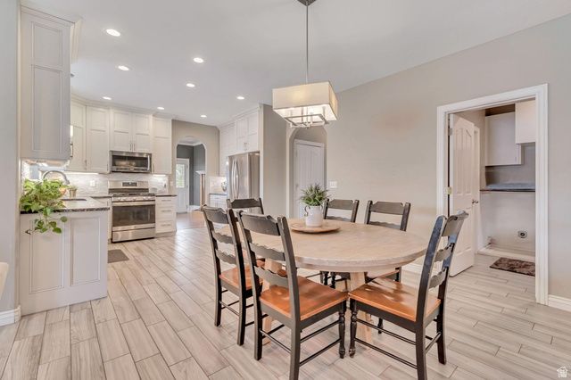 9924 S 3265 W, South Jordan, UT 84095