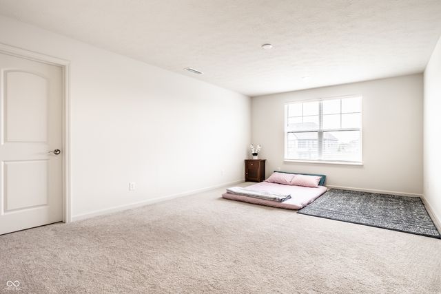 5378 Rose Drive, Zionsville, IN 46077