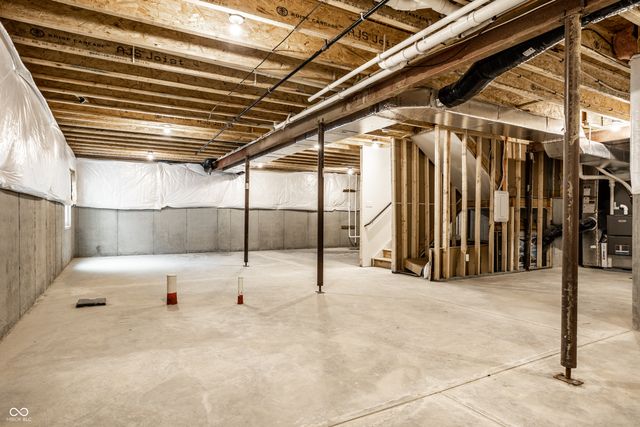 5378 Rose Drive, Zionsville, IN 46077