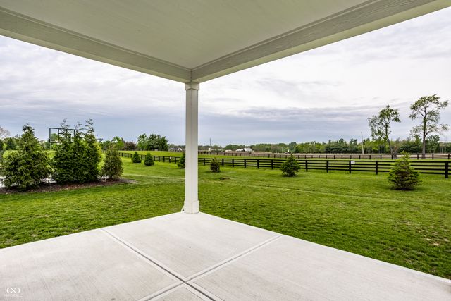 5378 Rose Drive, Zionsville, IN 46077