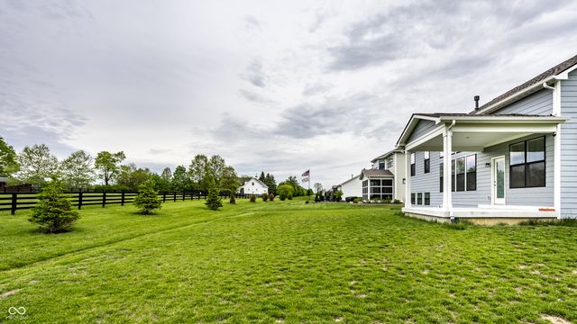 5378 Rose Drive, Zionsville, IN 46077