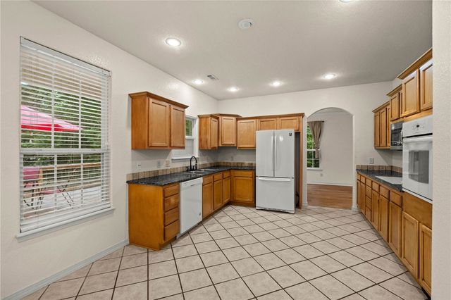 9 Buckland Lane, Bella Vista, AR 72715