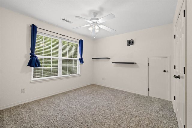 9 Buckland Lane, Bella Vista, AR 72715