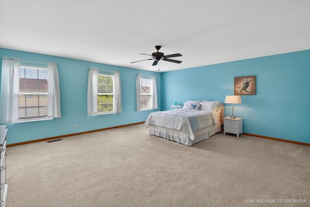 1196 Port Royal Road, Pingree Grove, IL 60140