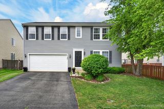 1196 Port Royal Road, Pingree Grove, IL 60140