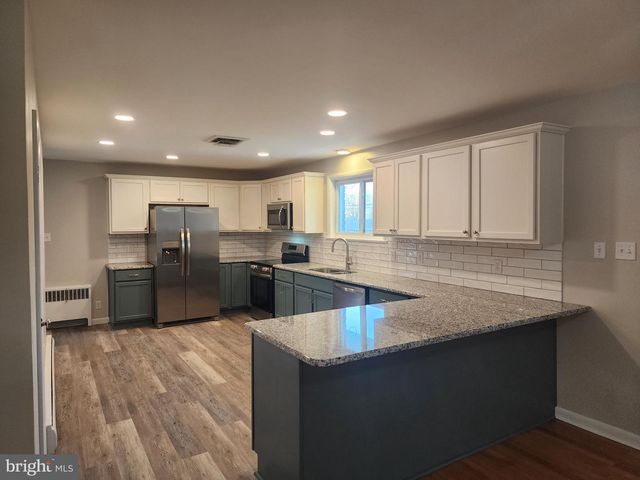 15 BRIGHTWOOD CIR, Hagerstown, MD 21740