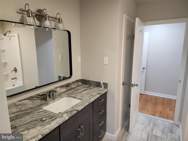 15 BRIGHTWOOD CIR, Hagerstown, MD 21740