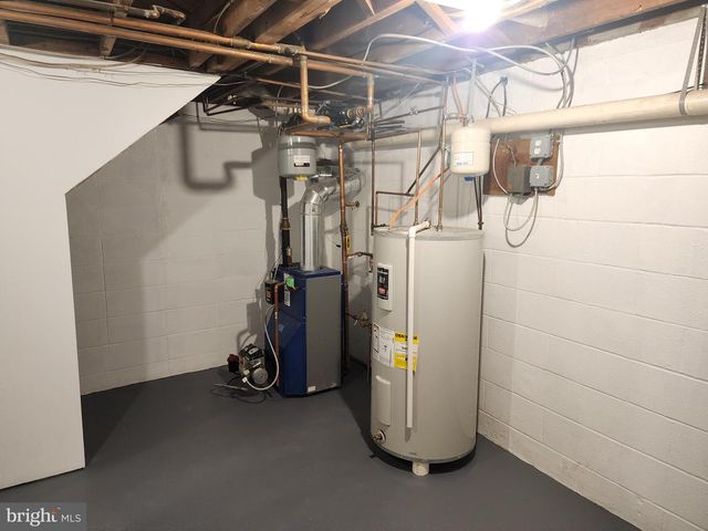 15 BRIGHTWOOD CIR, Hagerstown, MD 21740