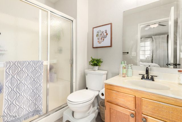 2315 W UNION HILLS Drive 104, Phoenix, AZ 85027