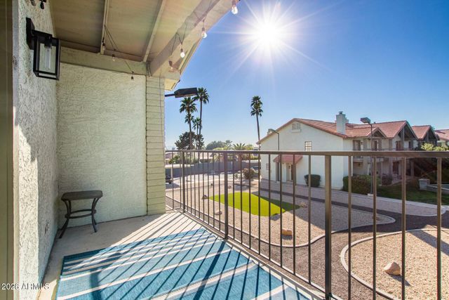 2315 W UNION HILLS Drive 104, Phoenix, AZ 85027