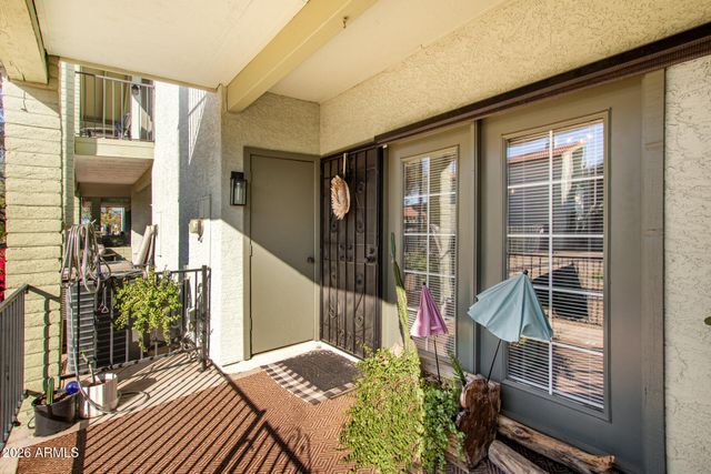 2315 W UNION HILLS Drive 104, Phoenix, AZ 85027