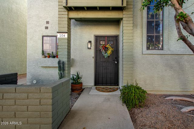 2315 W UNION HILLS Drive 104, Phoenix, AZ 85027