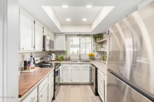 2315 W UNION HILLS Drive 104, Phoenix, AZ 85027