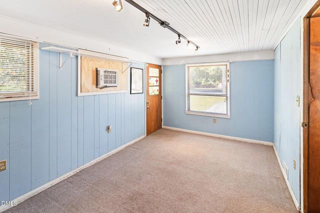 215 S Main Street, Wendell, NC 27591