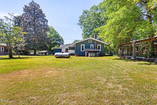 215 S Main Street, Wendell, NC 27591