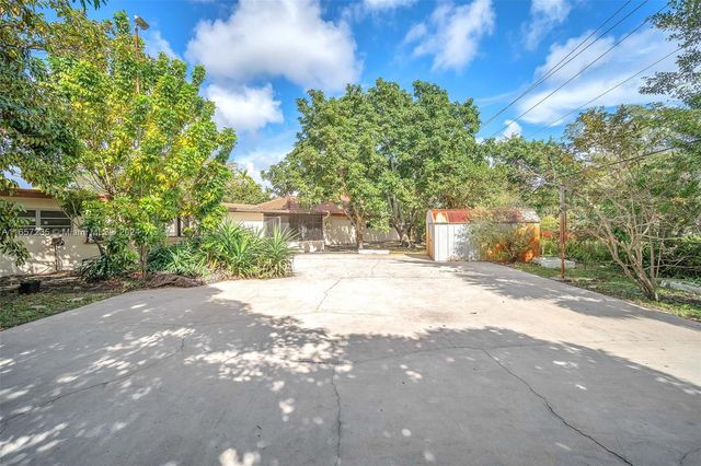 600 CAMELLIA COURT, Plantation, FL 33317