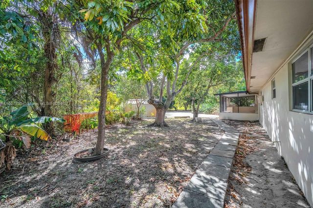600 CAMELLIA COURT, Plantation, FL 33317