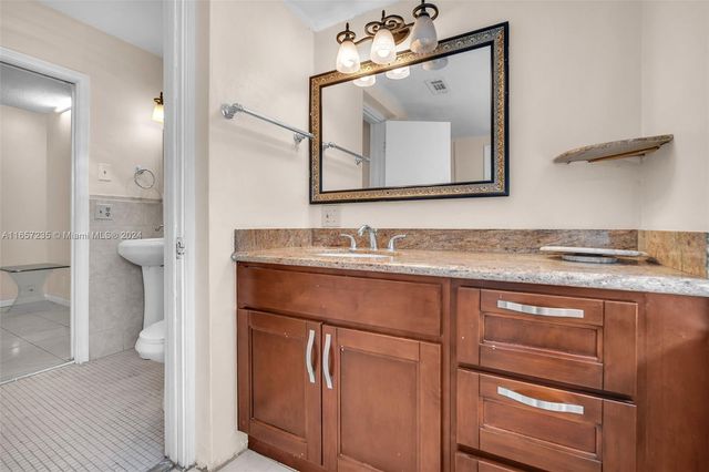 600 CAMELLIA COURT, Plantation, FL 33317