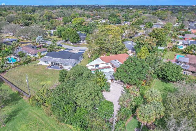 600 CAMELLIA COURT, Plantation, FL 33317