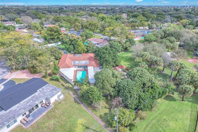 600 CAMELLIA COURT, Plantation, FL 33317