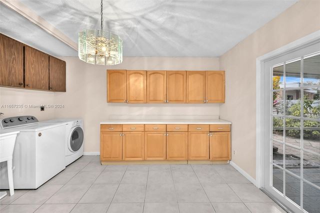 600 CAMELLIA COURT, Plantation, FL 33317
