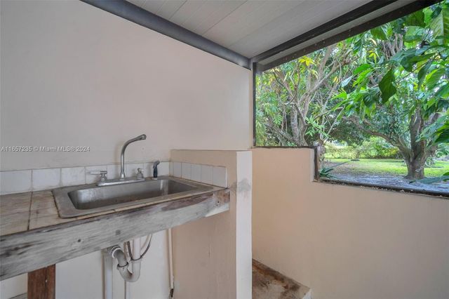 600 CAMELLIA COURT, Plantation, FL 33317
