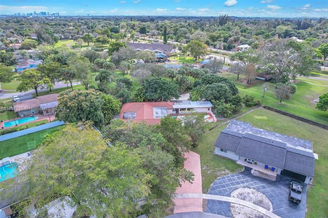 600 CAMELLIA COURT, Plantation, FL 33317