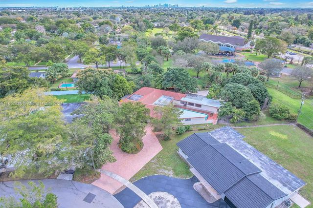 600 CAMELLIA COURT, Plantation, FL 33317