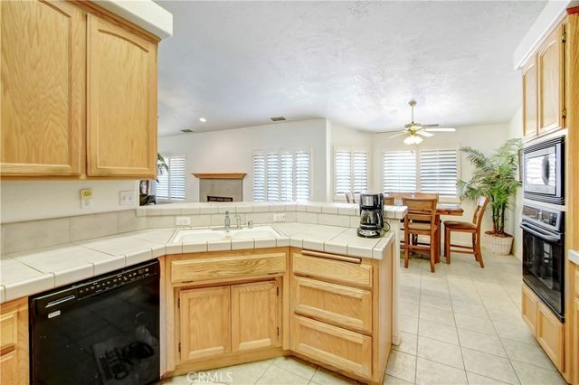11949 Hawthorne Avenue, Hesperia, CA 92345
