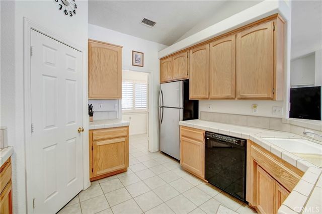 11949 Hawthorne Avenue, Hesperia, CA 92345