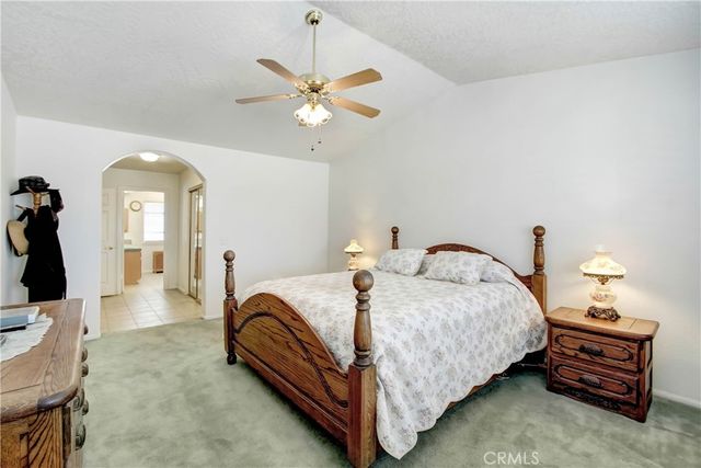 11949 Hawthorne Avenue, Hesperia, CA 92345