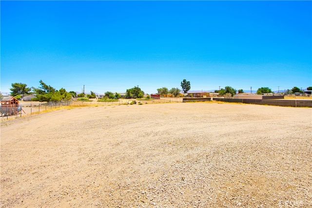 11949 Hawthorne Avenue, Hesperia, CA 92345