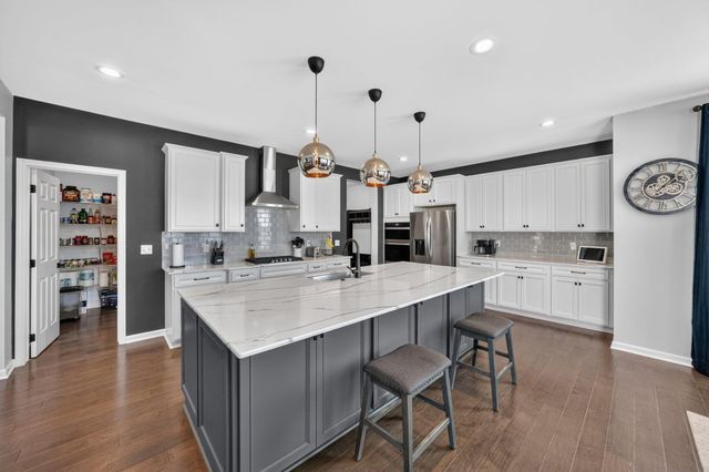 51681 Maple Leaf Drive, Macomb, MI 48042