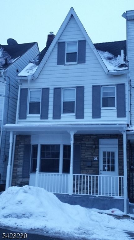 94 Mercer St, Phillipsburg Town, NJ 08865