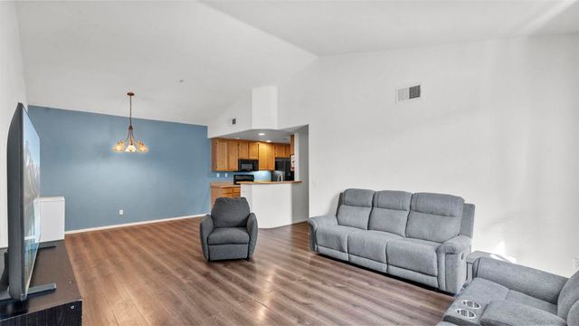 1890 Chambery Pl 2336, Chula Vista, CA 91913