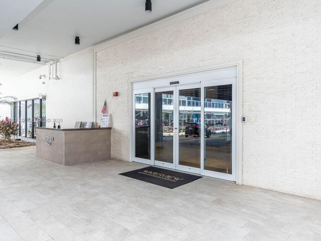 20505 E Country Club Dr 634, Aventura, FL 33180