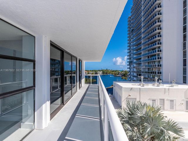 20505 E Country Club Dr 634, Aventura, FL 33180