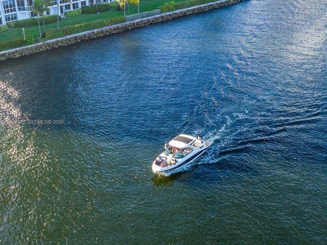 20505 E Country Club Dr 634, Aventura, FL 33180