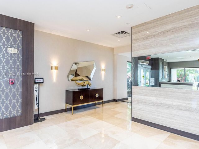 20505 E Country Club Dr 634, Aventura, FL 33180