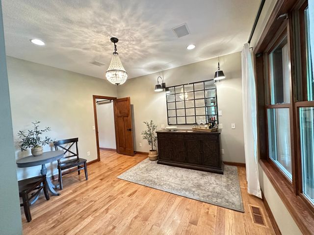 401 Rolling Hills Drive, Mound, MN 55364