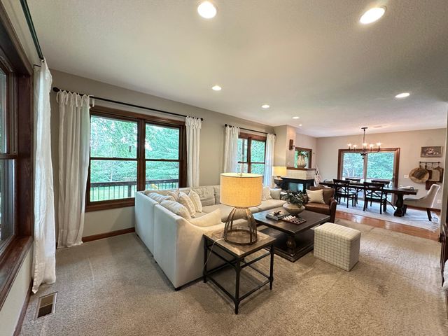 401 Rolling Hills Drive, Mound, MN 55364