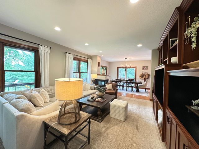 401 Rolling Hills Drive, Mound, MN 55364
